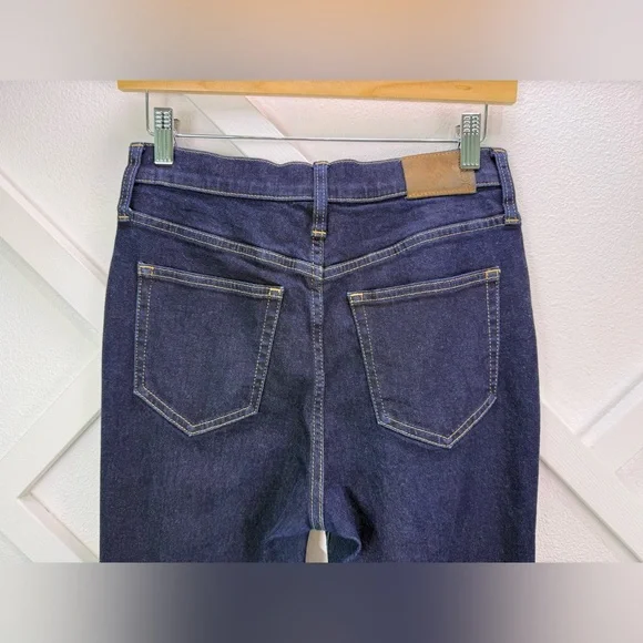 J. Crew Slim Demi Boot Jean In Dark Rinse Wash Size 26 - Picture 6 of 11